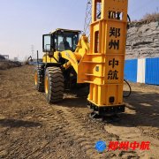 廣東省汕(頭)湛(江)高速公路惠州至清遠(yuǎn)段項目液壓夯實機(jī)施工